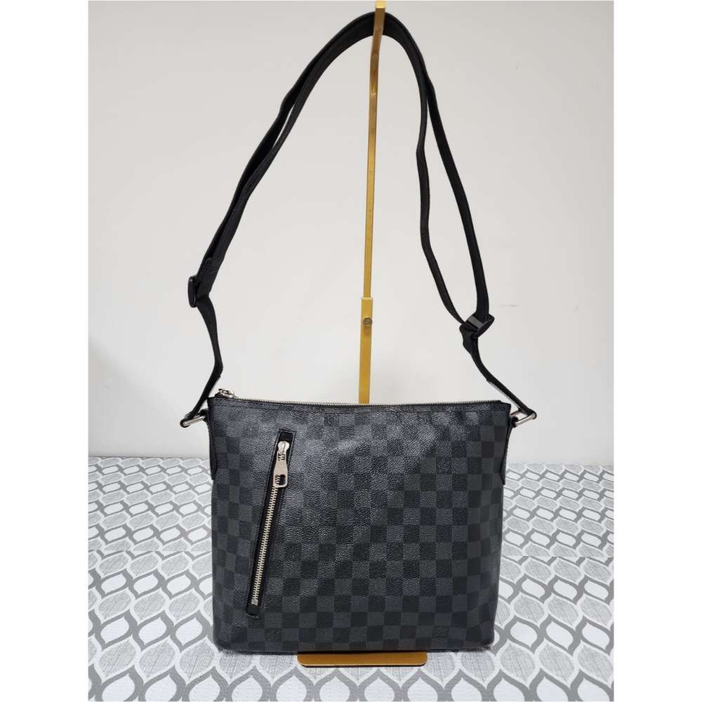 LOUIS VUITTON Damier Graphite Mick PM Shoulder/Crossbody Bag Black/Grey